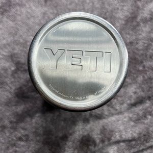 Yeti tumbler